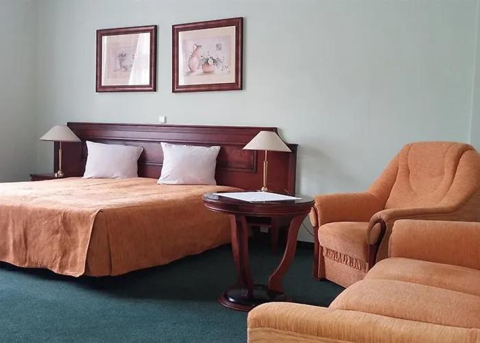 Hotel Ester Karlovy Vary Ngoại thất bức ảnh