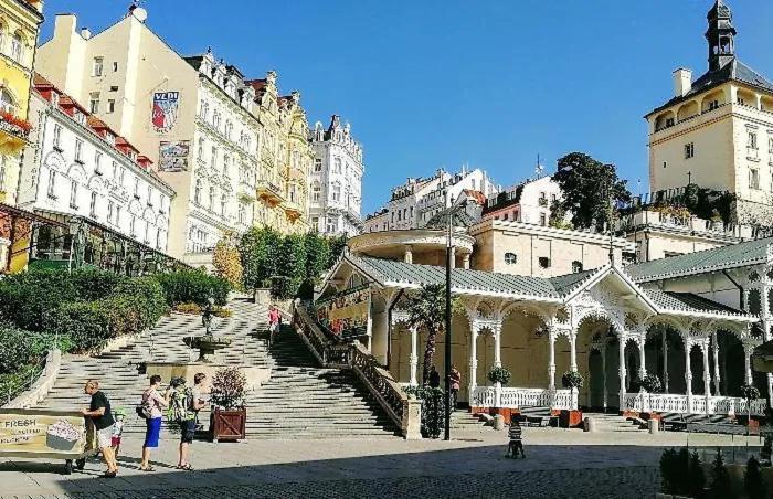 Hotel Ester Karlovy Vary Ngoại thất bức ảnh