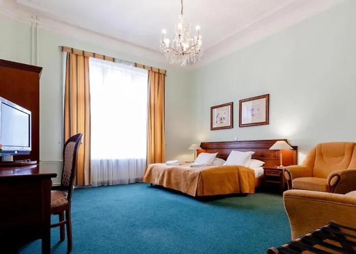 Hotel Ester Karlovy Vary Ngoại thất bức ảnh