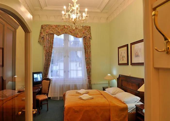 Hotel Ester Karlovy Vary Ngoại thất bức ảnh