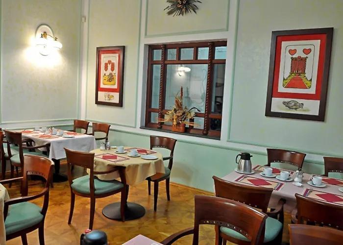 Hotel Ester Karlovy Vary Ngoại thất bức ảnh