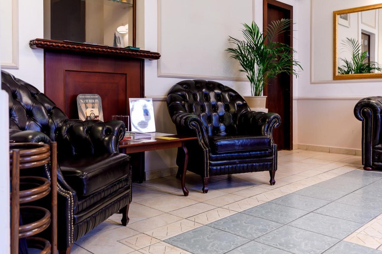 Hotel Ester Karlovy Vary Ngoại thất bức ảnh
